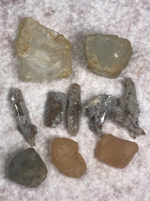 Topas Kristalle aus USA oder Rohsteine aus Namibia Edelsteinqualität (gemmy), Goldtopas, Imperial Topas, Bixbyit