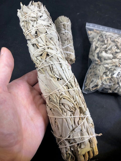 Weißer Salbei in bester Qualität entweder als traditioneller Bündel, oder lose getrocknete Pflanzenteile, Original White Sage